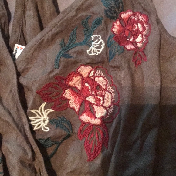 Romper with Pockets - never worn! - Picture 2 of 3